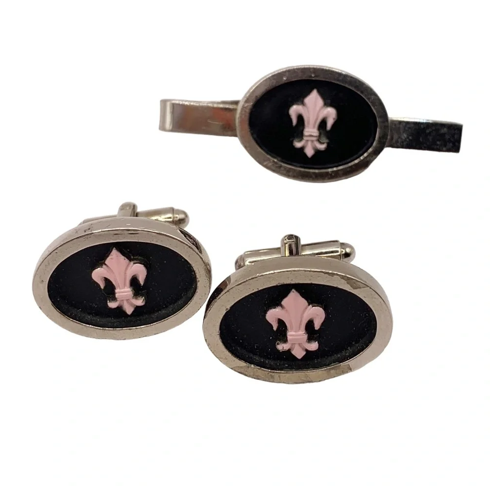 Vintage fleur de lis pink enamel black silver cuff links and tie bar clip